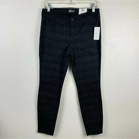 Style&co. Pants - Style & Co. Pants Women's Sz 4P Skinny Curvy Fit Mid Rise Overcast Plaid Black